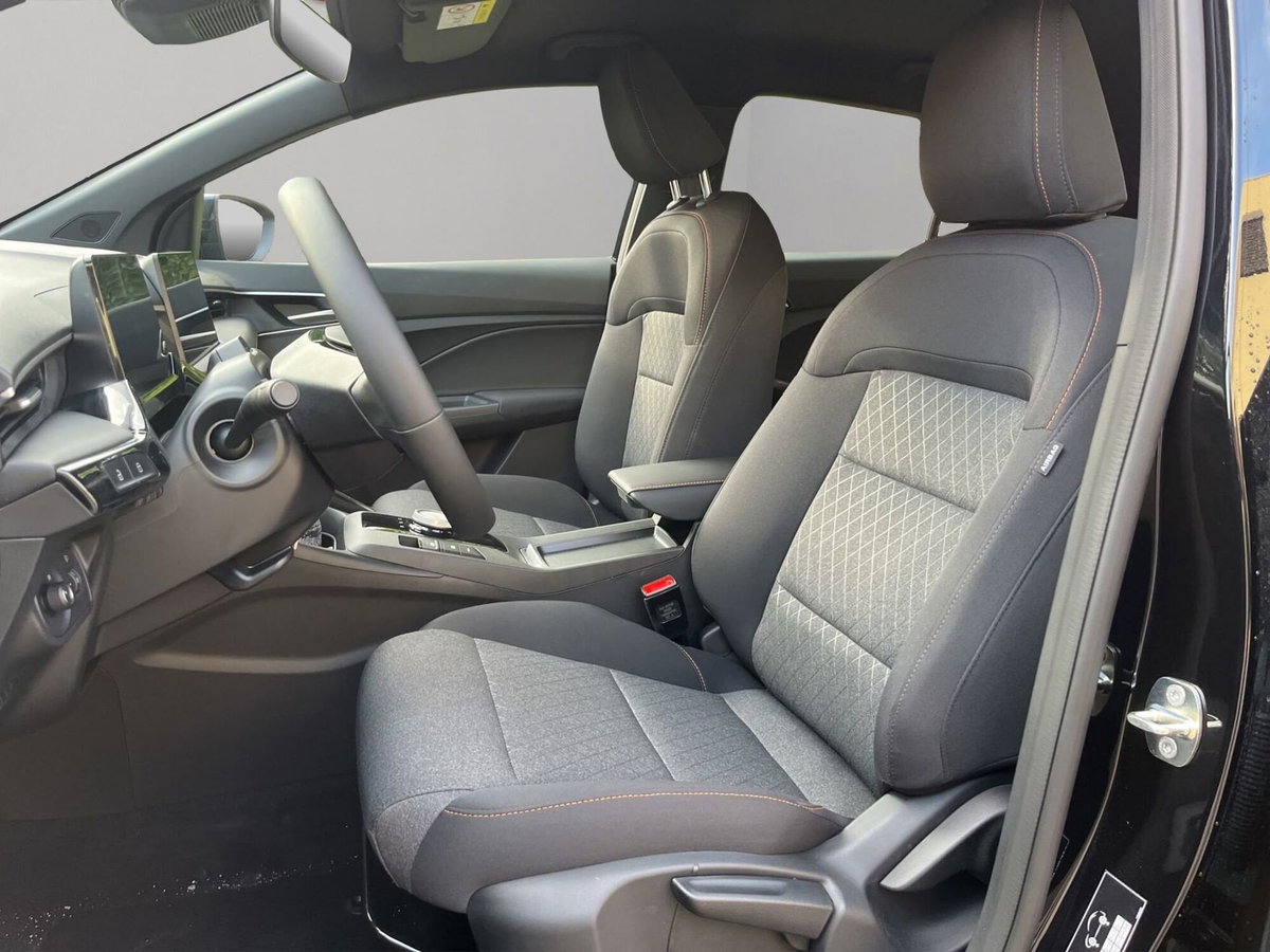 Mg MG3 1.5 hybrid+ Standard auto (11)