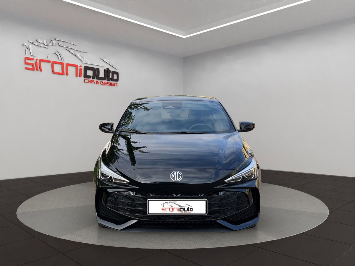 Mg MG3 1.5 hybrid+ Standard auto (2)