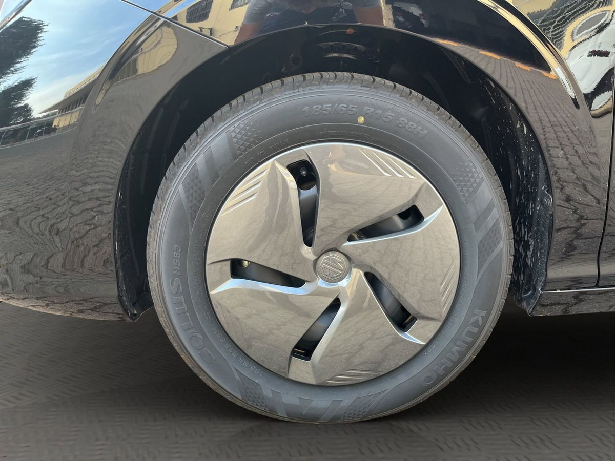 Mg MG3 1.5 hybrid+ Standard auto (4)