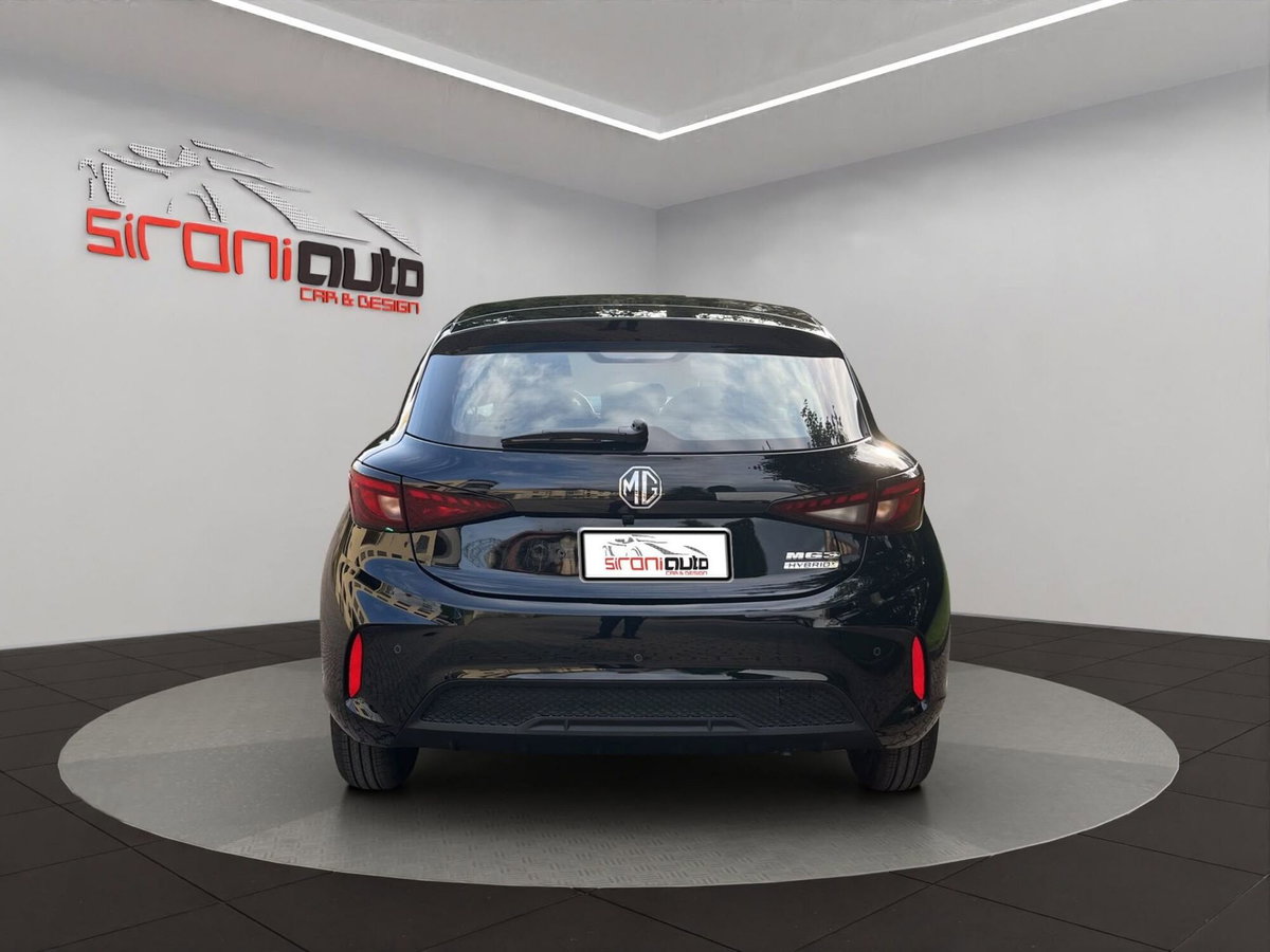 Mg MG3 1.5 hybrid+ Standard auto (6)