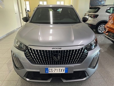Peugeot 2008 1.2 turbo Allure 100cv (3)