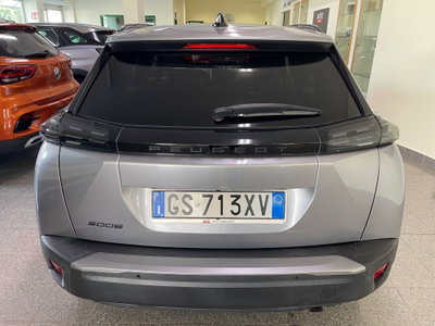 Peugeot 2008 1.2 turbo Allure 100cv (7)