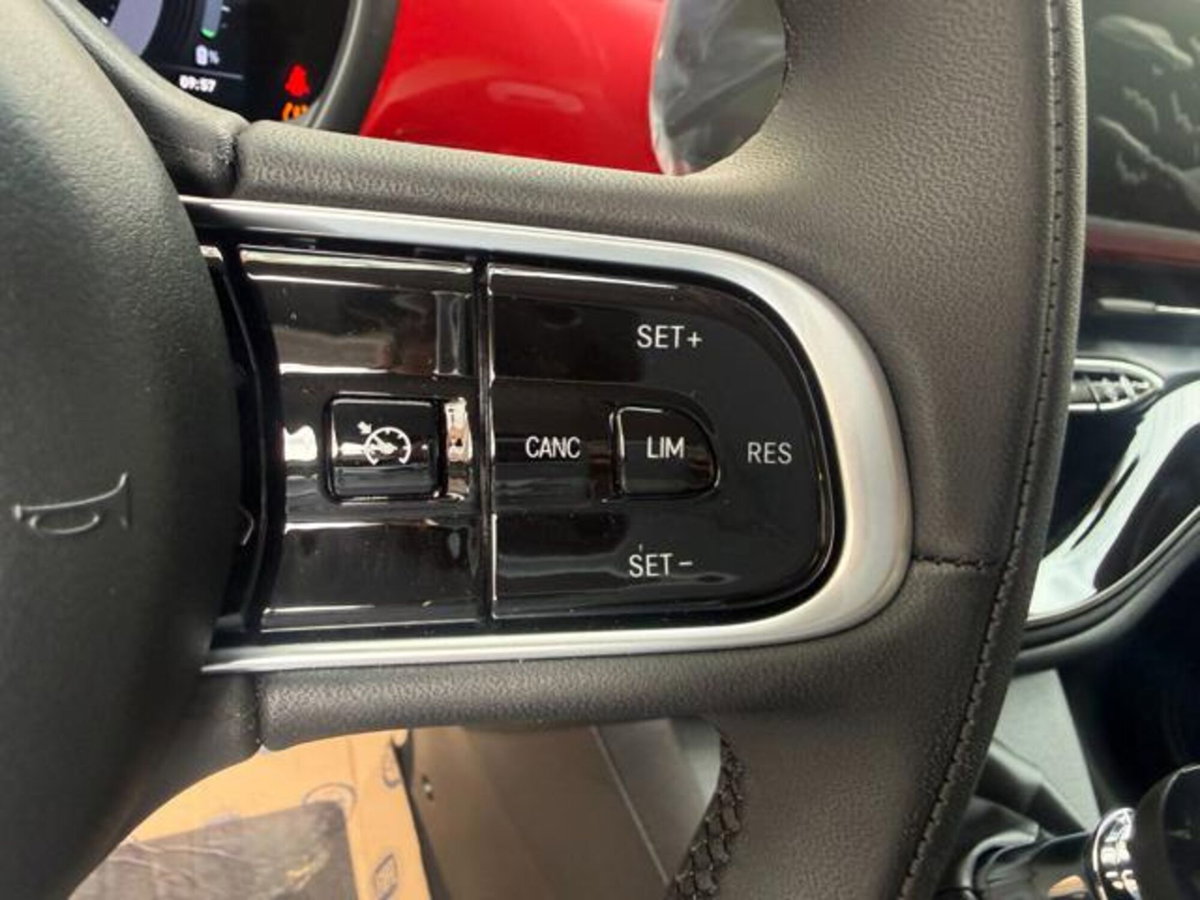 Fiat 500 1.0 hybrid Icon (14)