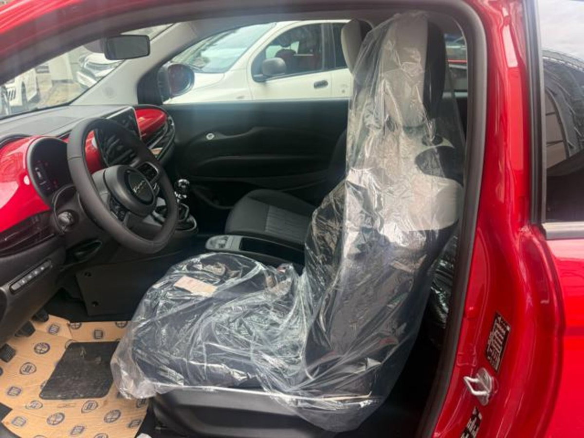Fiat 500 1.0 hybrid Icon (16)