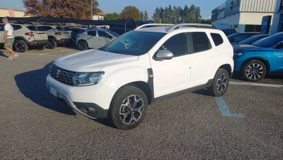 Dacia Duster 1.0 TCe 100 CV ECO-G 4x2 Prestige (2)