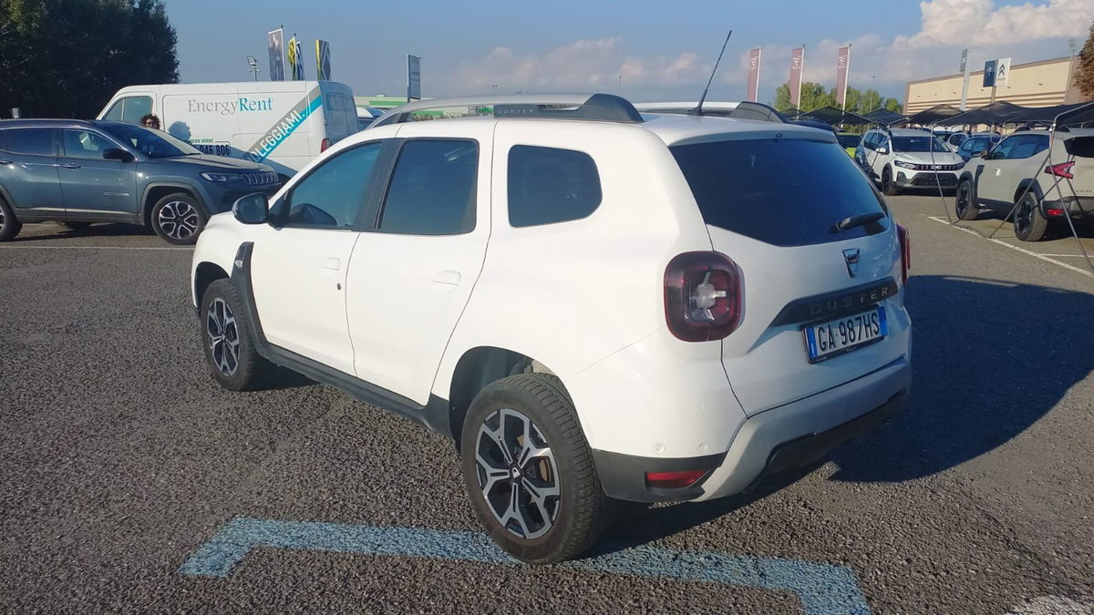 Dacia Duster 1.0 TCe 100 CV ECO-G 4x2 Prestige (3)