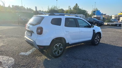 Dacia Duster 1.0 TCe 100 CV ECO-G 4x2 Prestige (4)
