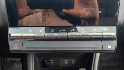 Renault Captur 1.8 full hybrid Techno 160cv auto (13)