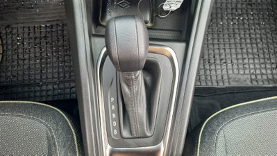 Renault Captur 1.8 full hybrid Techno 160cv auto (14)