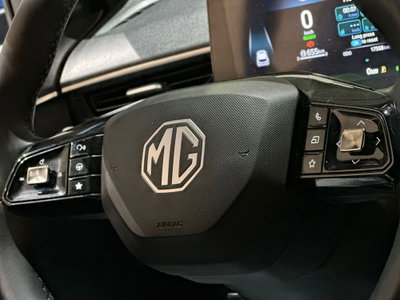 Mg MG3 1.5 hybrid+ Luxury auto (9)
