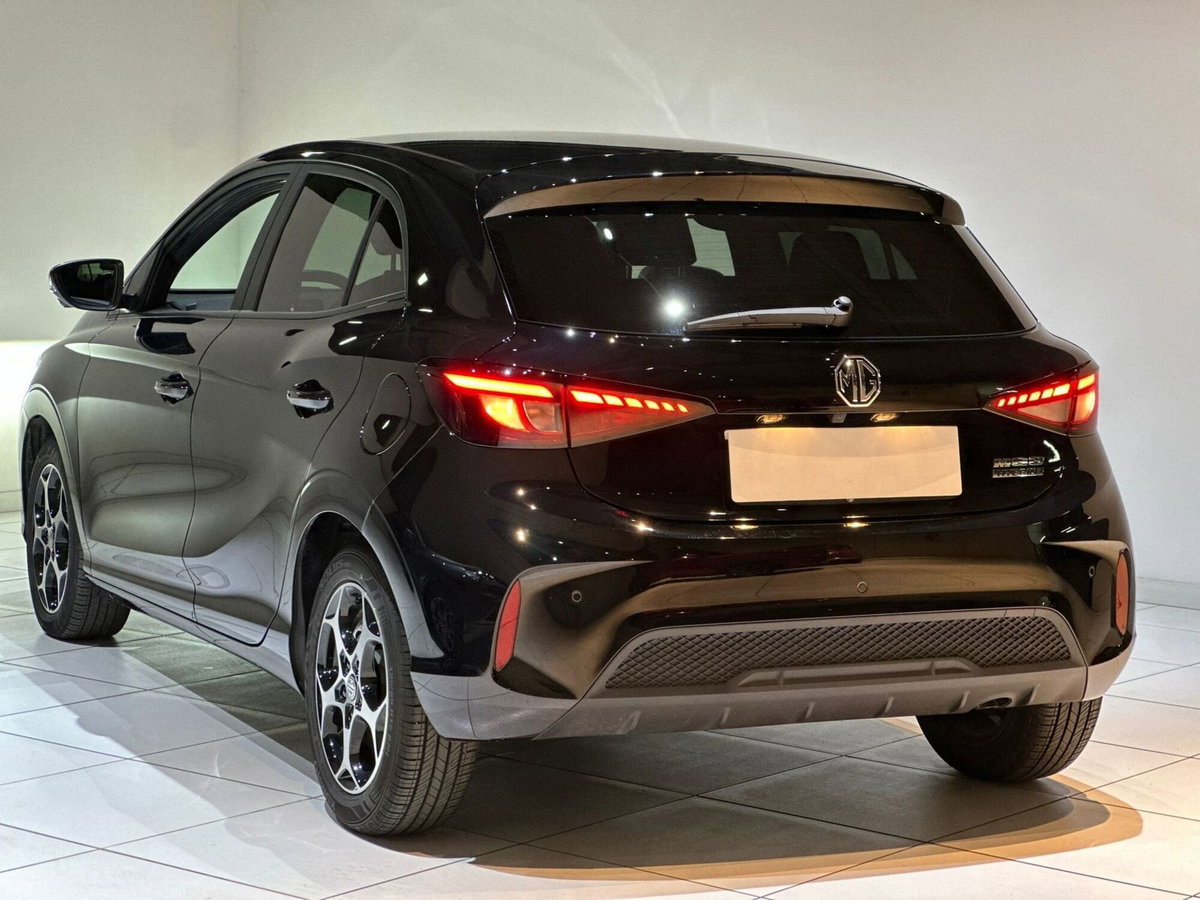 Mg MG3 1.5 hybrid+ Luxury auto (6)