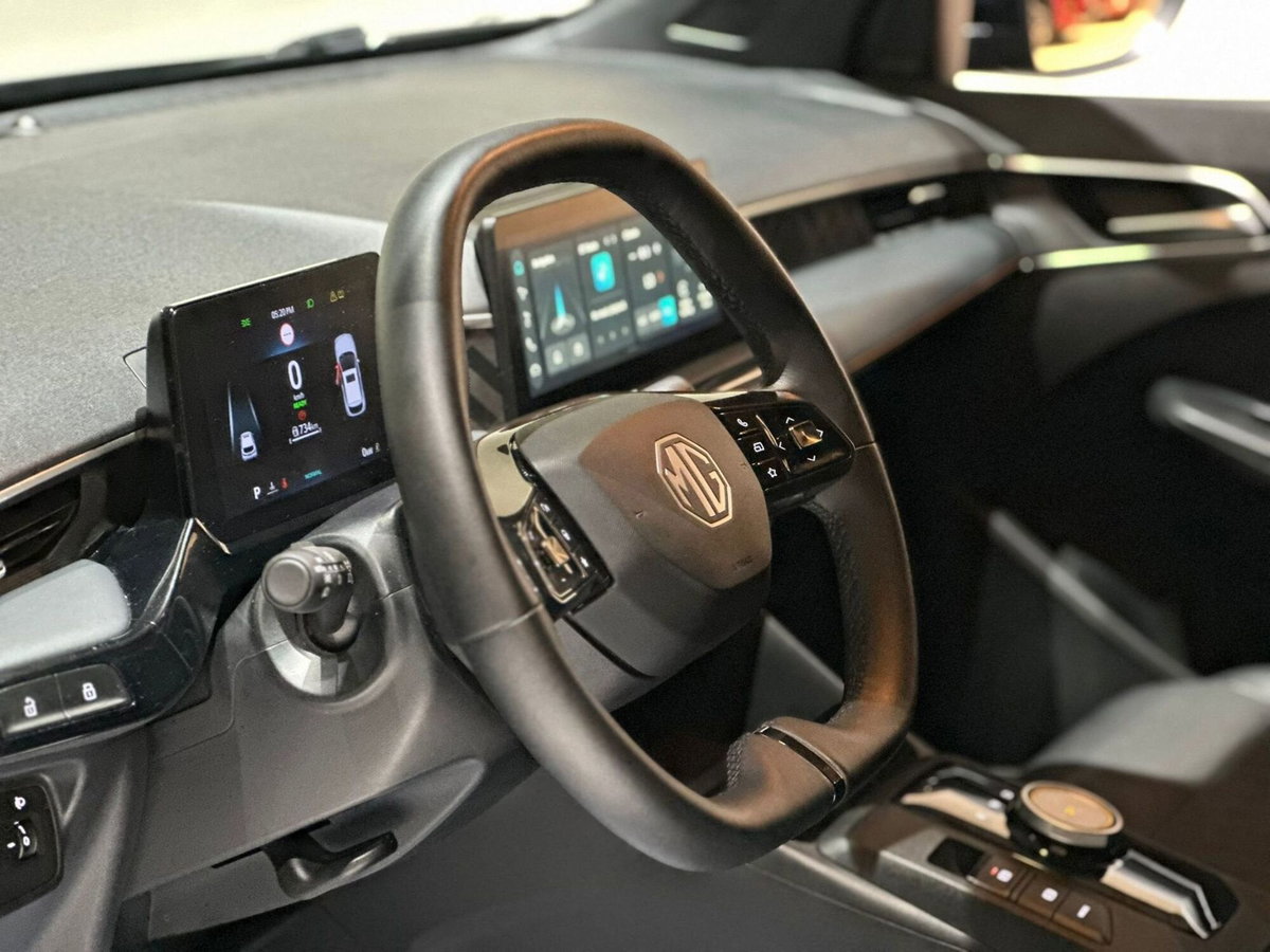 Mg MG3 1.5 hybrid+ Luxury auto (8)