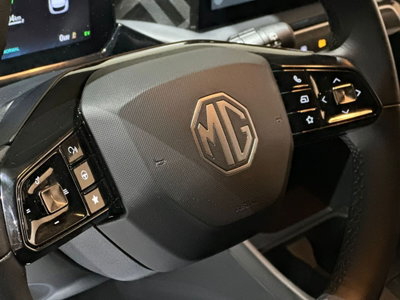 Mg MG3 1.5 hybrid+ Luxury auto (9)