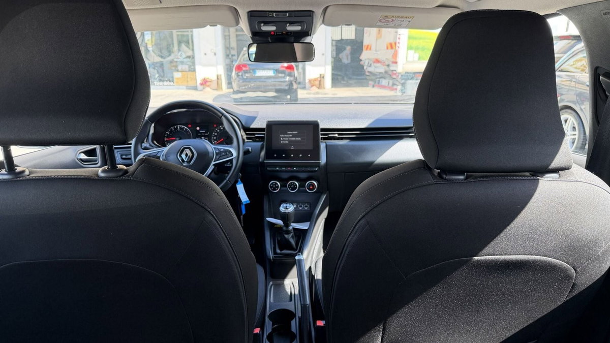 Renault Clio TCe 100 CV GPL 5 porte Equilibre (6)