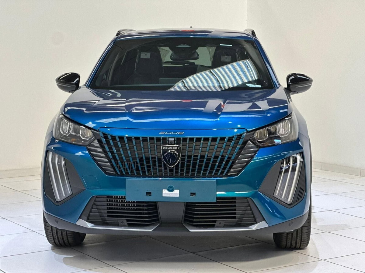 Peugeot 2008 1.2 hybrid Allure 145cv e-dcs6 (2)