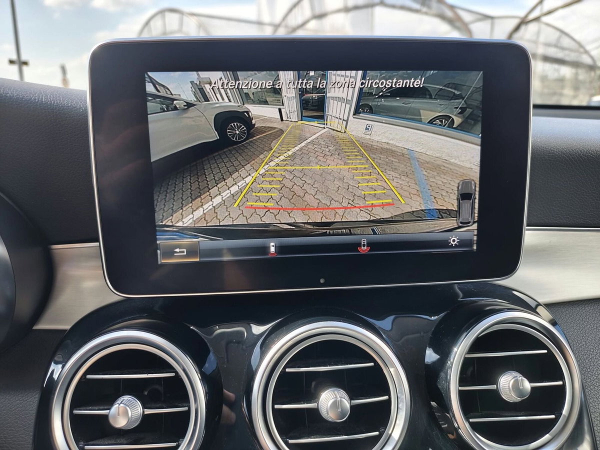 Mercedes-Benz GLC SUV 250 d 4Matic Premium (18)