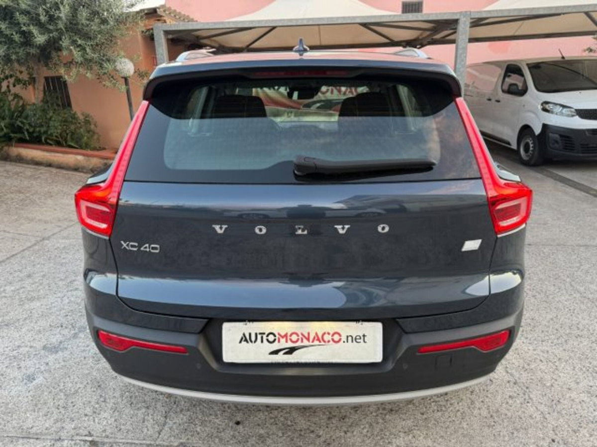 Volvo XC40 T5 Recharge Plug-in Hybrid Inscription Expression (5)