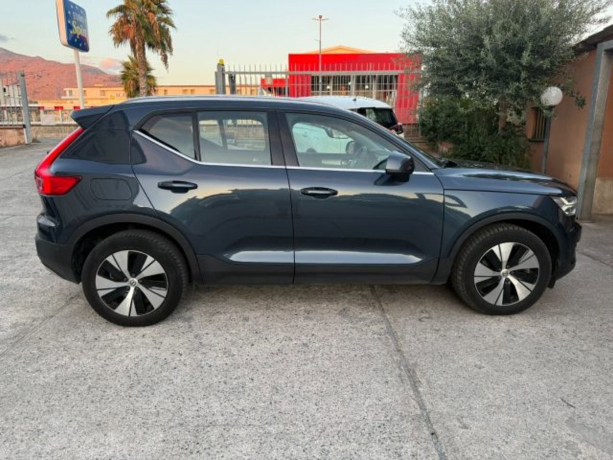 Volvo XC40 T5 Recharge Plug-in Hybrid Inscription Expression (8)