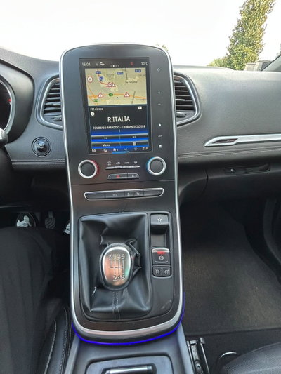 Renault Scénic 1.5 dci energy Intens 110cv (11)