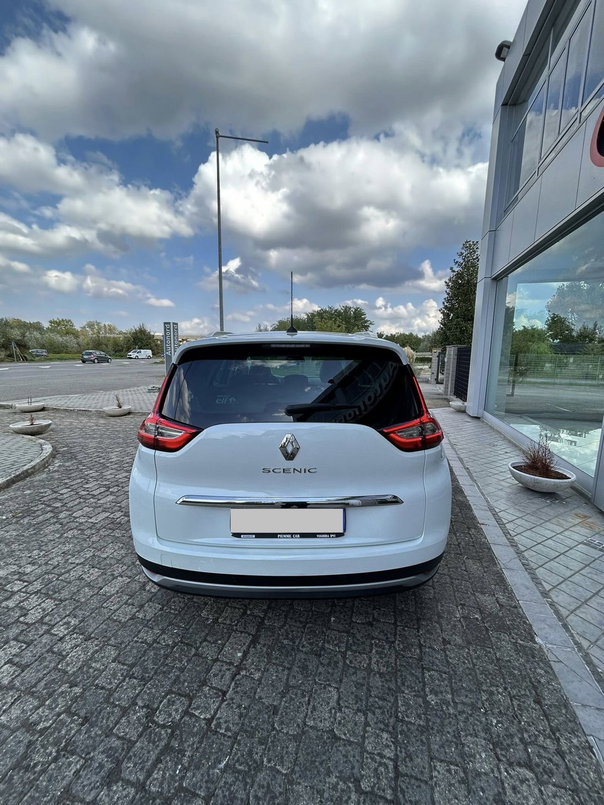 Renault Scénic 1.5 dci energy Intens 110cv (4)