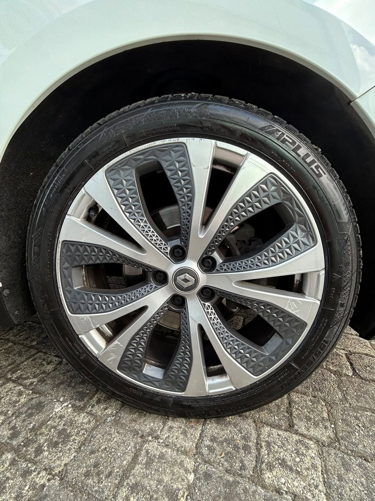 Renault Scénic 1.5 dci energy Intens 110cv (6)