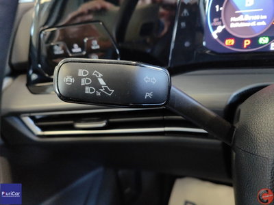 Volkswagen Golf Variant 2.0 TDI SCR DSG Style (19)