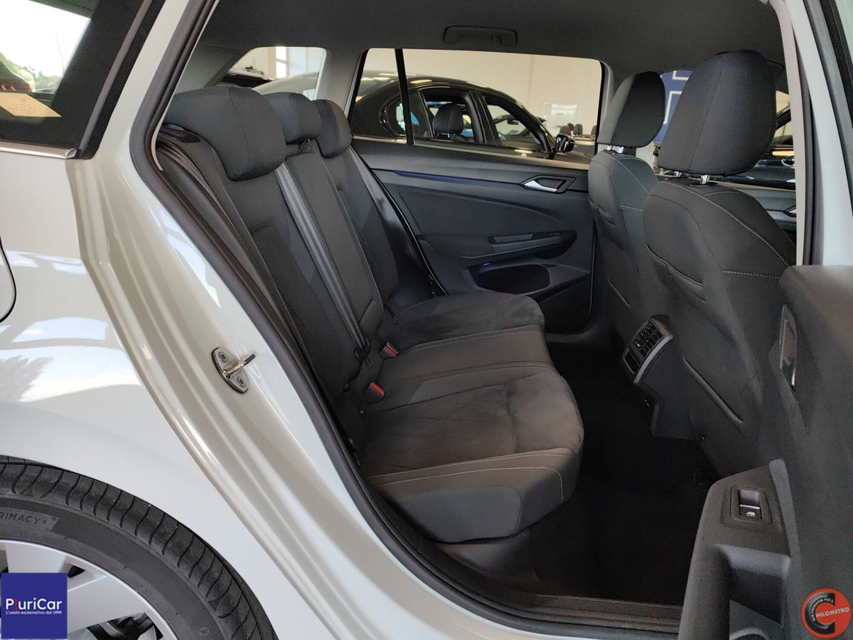 Volkswagen Golf Variant 2.0 TDI SCR DSG Style (6)