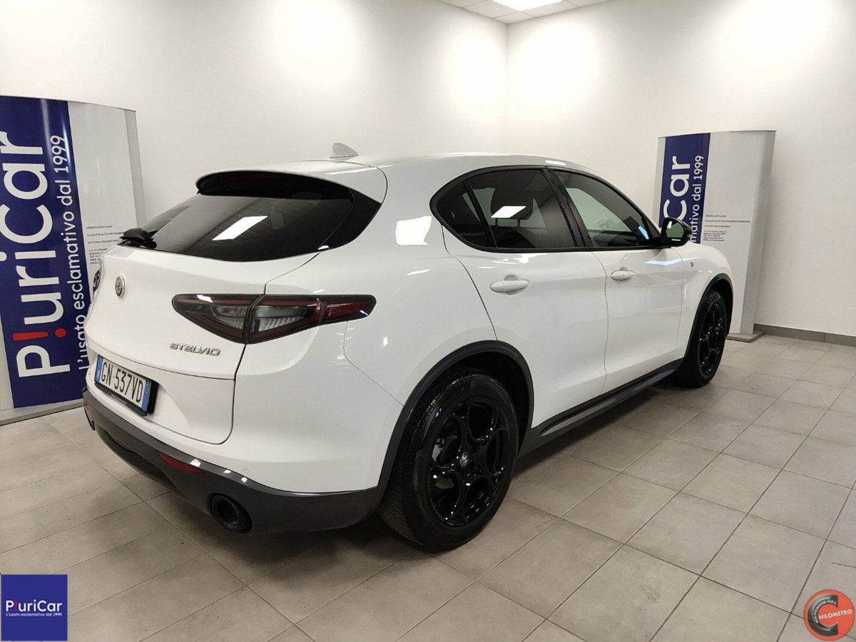 Alfa Romeo Stelvio Stelvio 2.2 Turbodiesel 210 CV AT8 Q4 Ti (9)