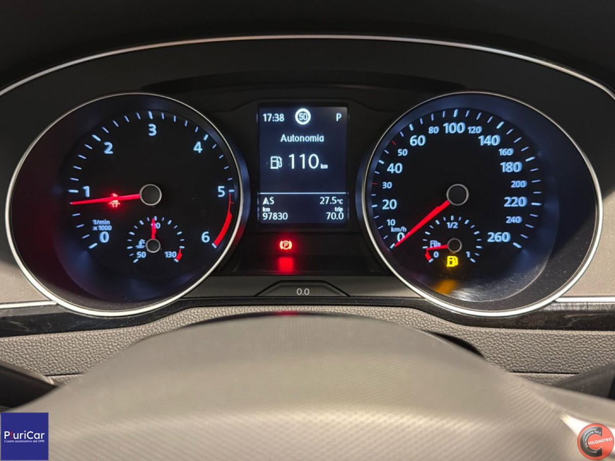 Volkswagen Passat Variant 2.0 TDI SCR 122 CV EVO DSG Business (10)