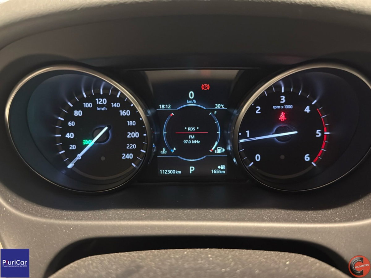 Land Rover Discovery Sport 2.0 TD4 150 CV SE (10)