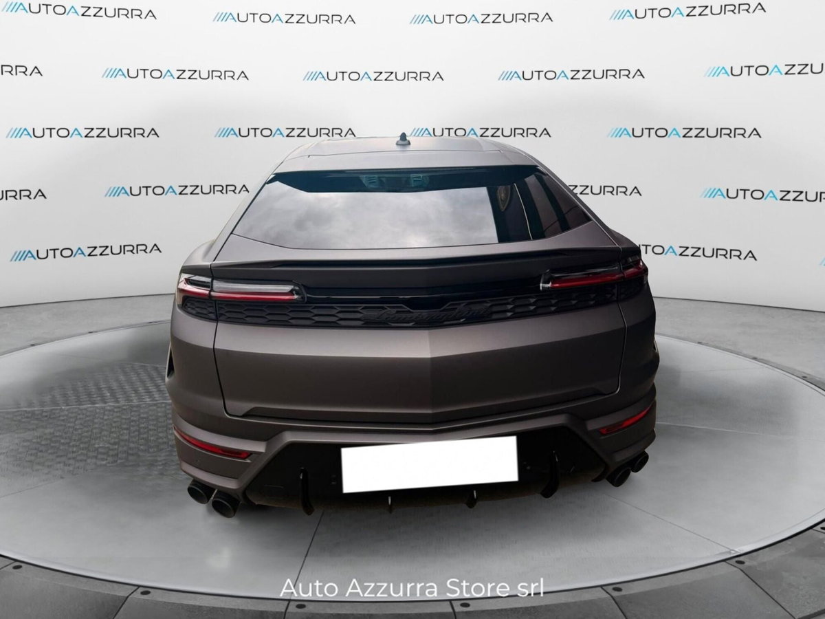 Lamborghini Urus 4.0 (3)