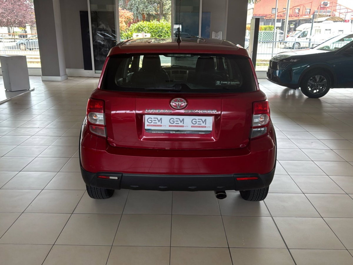 Toyota Urban Cruiser Cruiser 1.D-4D AWD Sol (4)