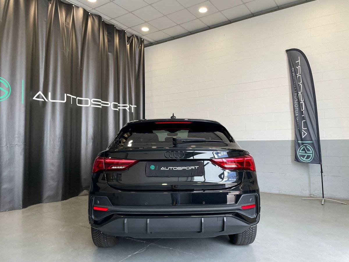 Audi Q3 Sportback 35 TDI quattro S tronic S line edition (4)