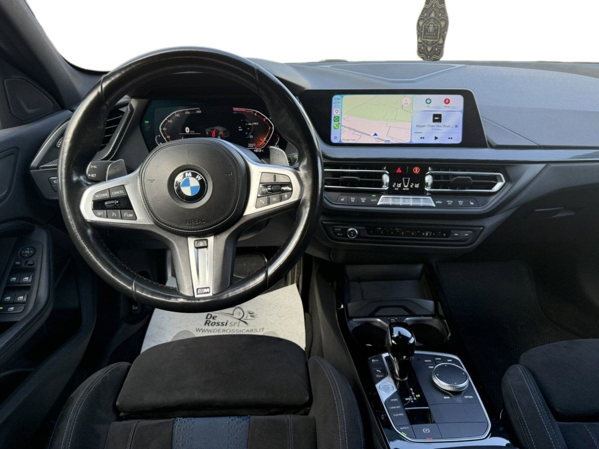BMW Serie 1 5p. 120d xDrive 5p. Msport (8)