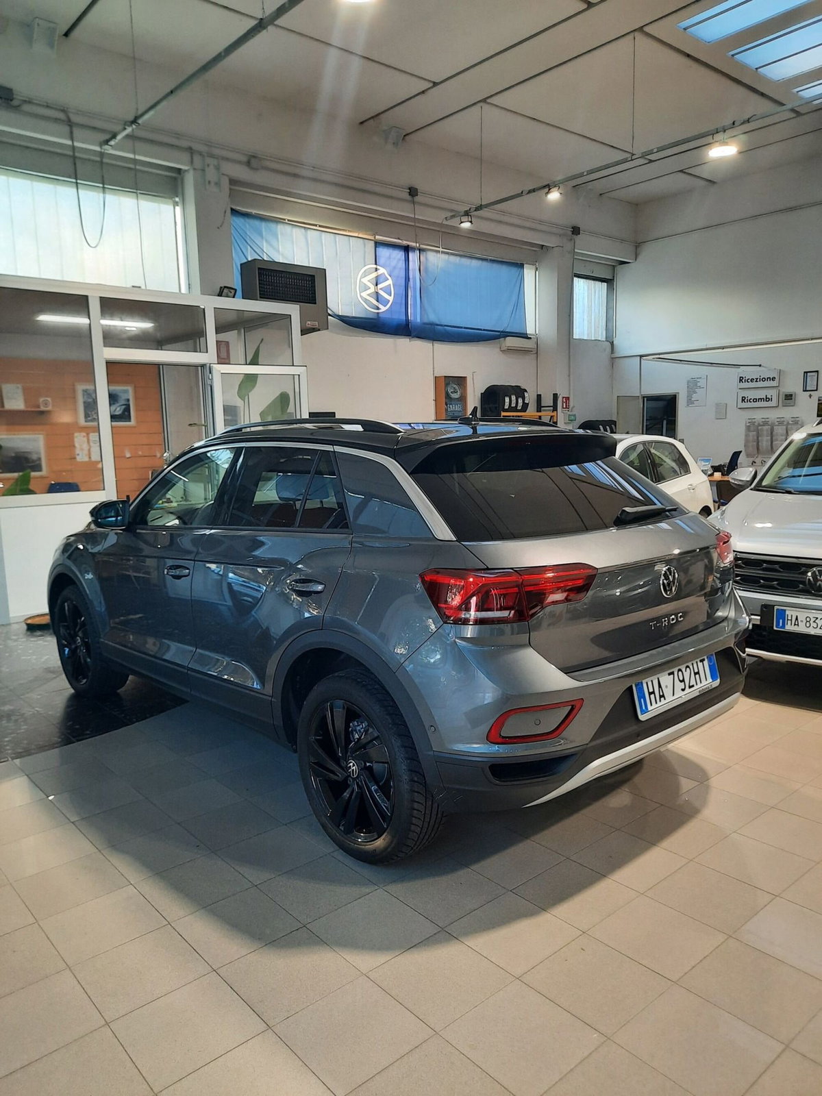 Volkswagen T-Roc 1.0 tsi Sport 115cv (7)