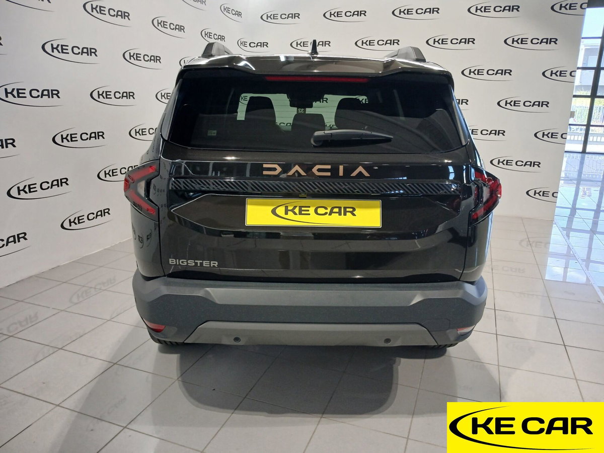 Dacia Bigster 1.2 mild hybrid-G Extreme 140cv (6)