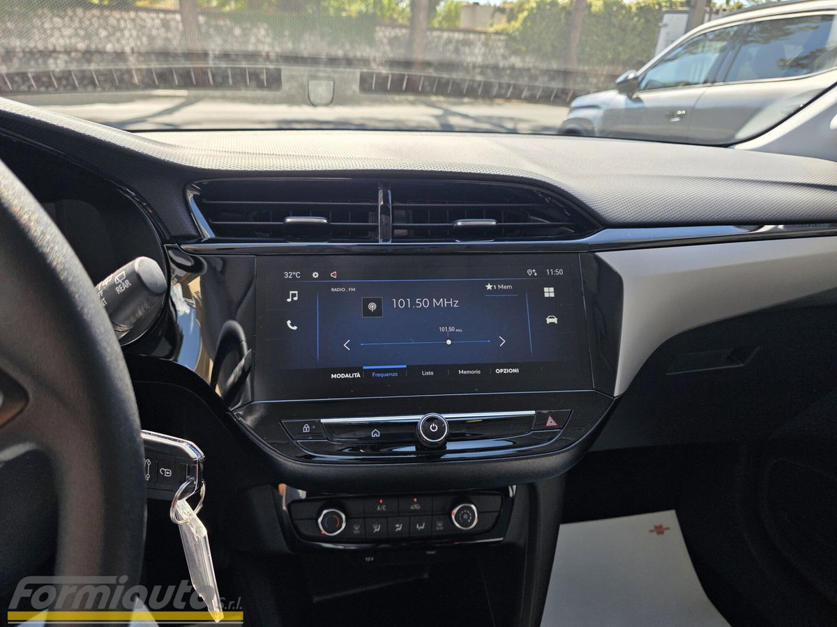 Opel Corsa 1.2 100 CV Edition (15)