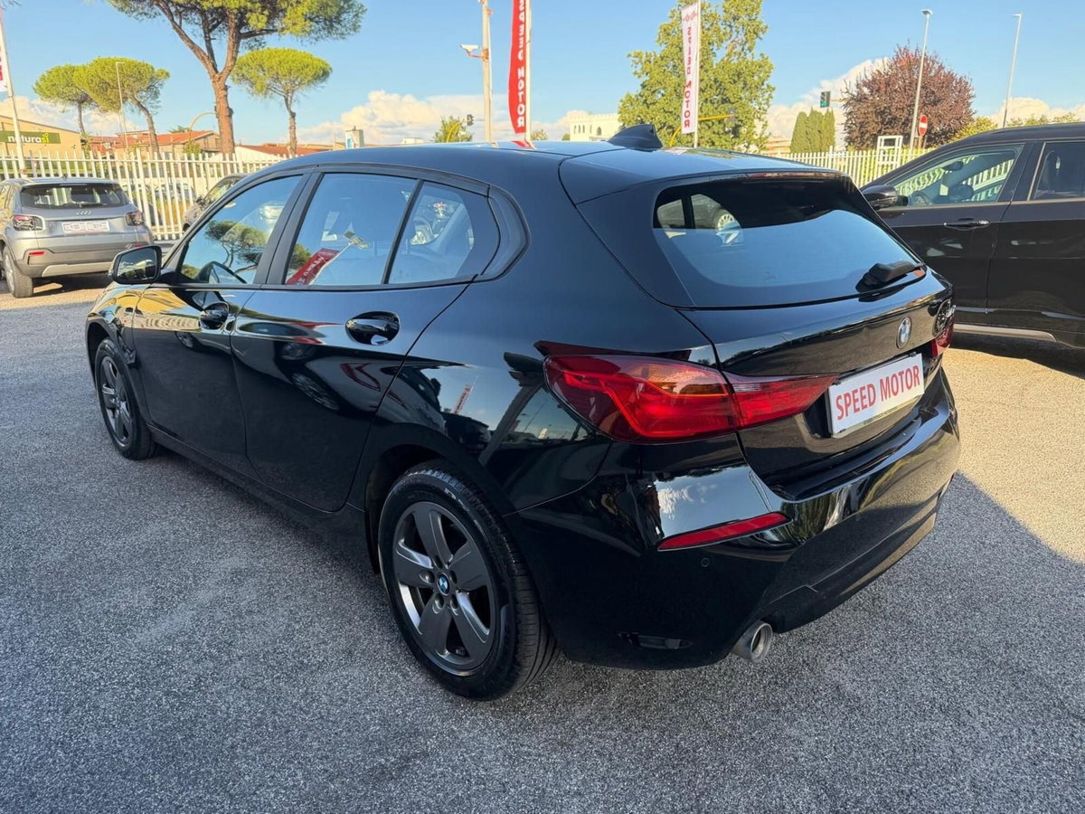BMW Serie 1 5p. 116d 5p. Advantage (5)