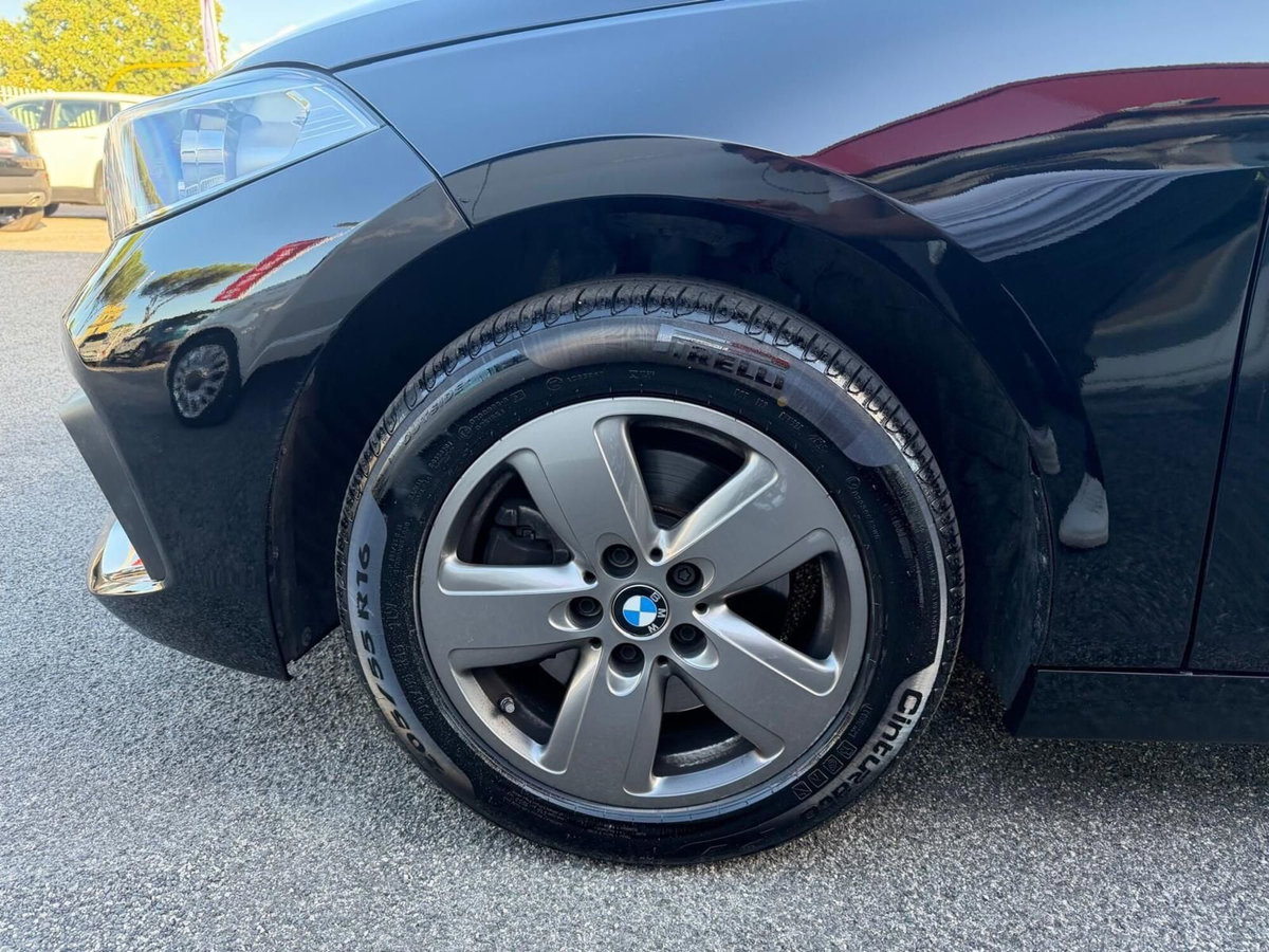 BMW Serie 1 5p. 116d 5p. Advantage (8)