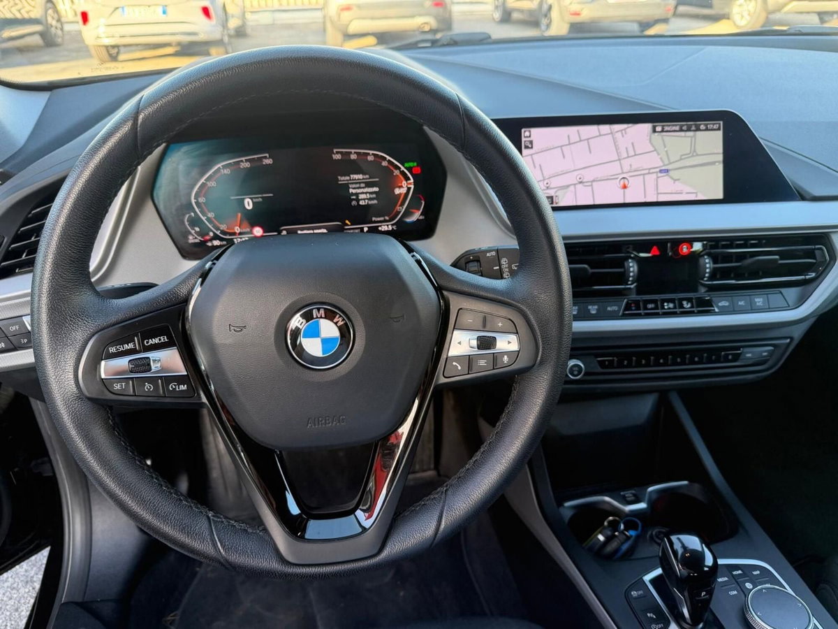 BMW Serie 1 5p. 116d 5p. Advantage (9)