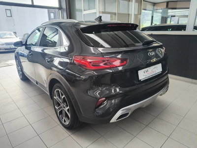Kia XCeed 1.6 crdi mhev Business 136cv dct usata