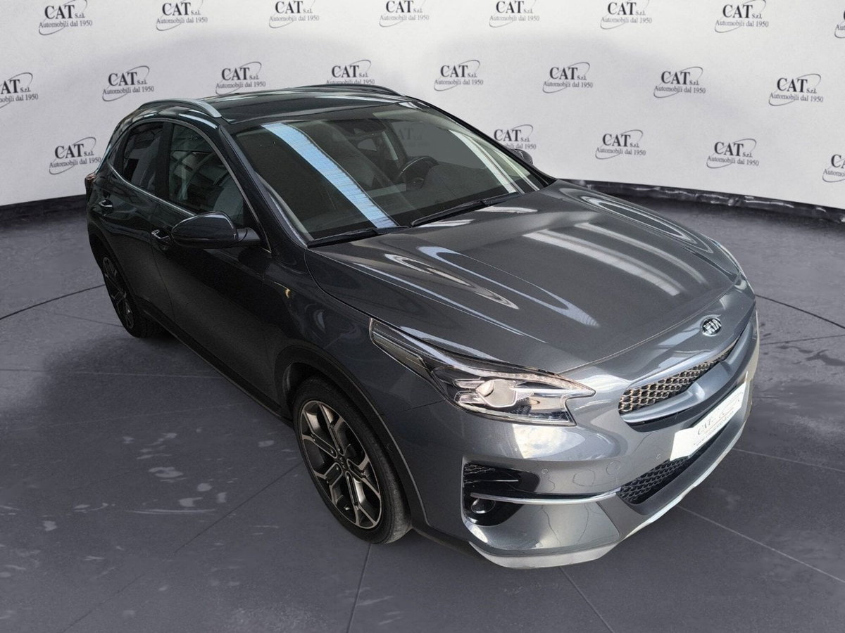 Kia XCeed 1.6 crdi mhev Business 136cv dct (5)