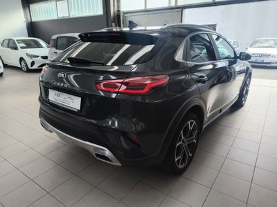 Kia XCeed 1.6 crdi mhev Business 136cv dct (7)