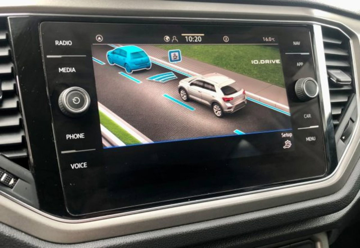 Volkswagen T-Roc 1.5 tsi Style dsg (12)