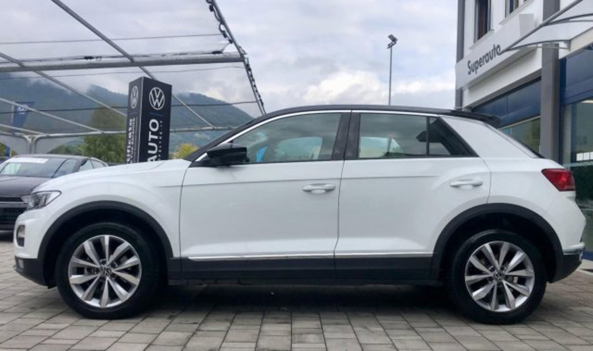 Volkswagen T-Roc 1.5 tsi Style dsg (2)
