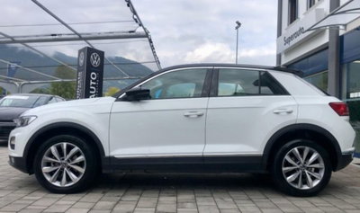 Volkswagen T-Roc 1.5 tsi Style dsg (2)