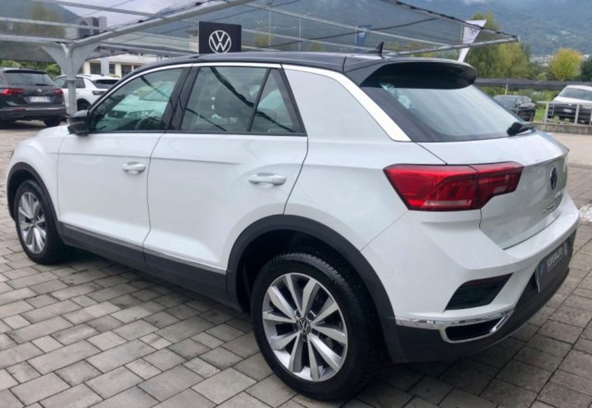 Volkswagen T-Roc 1.5 tsi Style dsg (3)