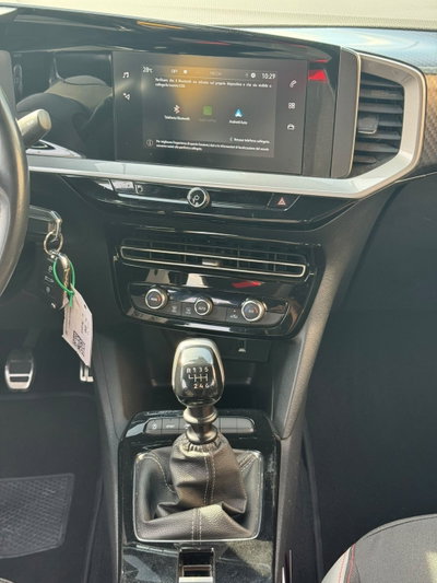 Opel Mokka 1.2 t GS s&s 100cv (13)