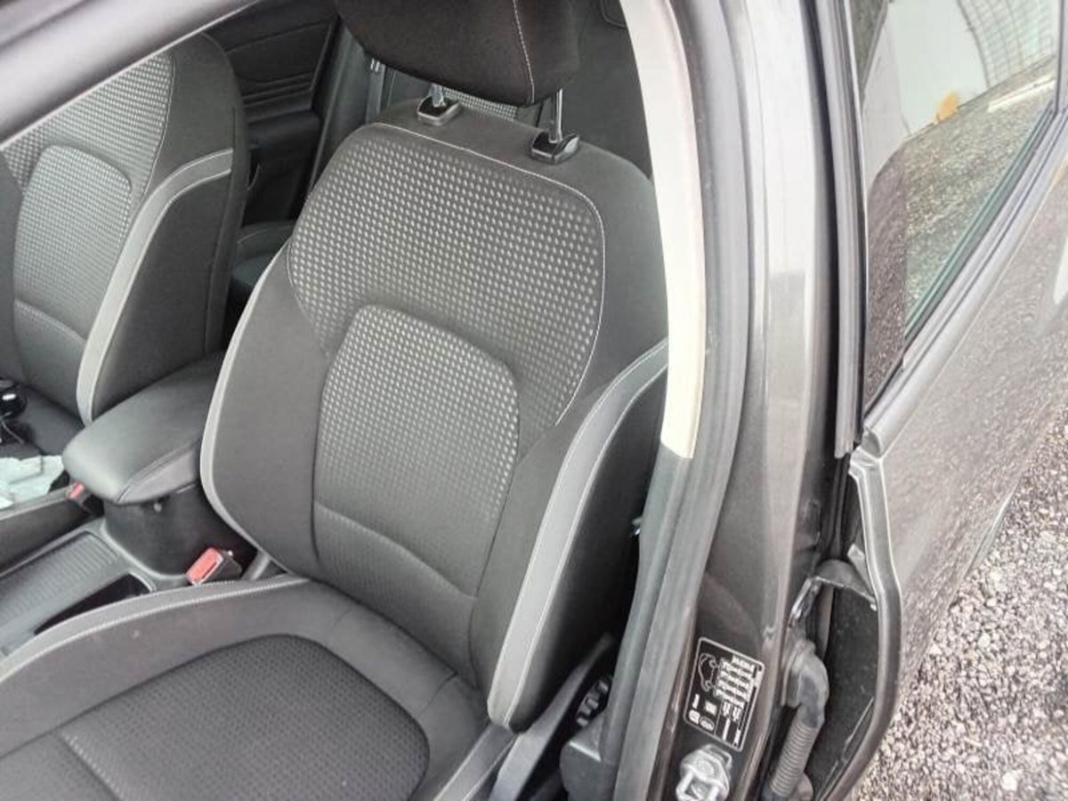 Ford Focus Station Wagon 1.5 EcoBlue 120 CV automatico SW Business (4)