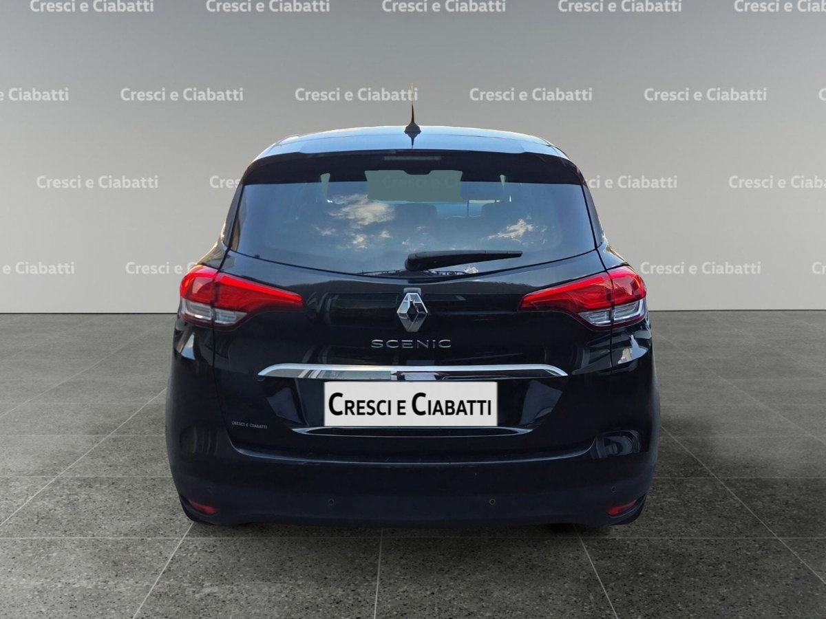 Renault Grand Scénic 1.5 dci energy Intens 110cv (4)